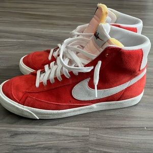 Nike Men's Blazer Mid '77 Vintage”